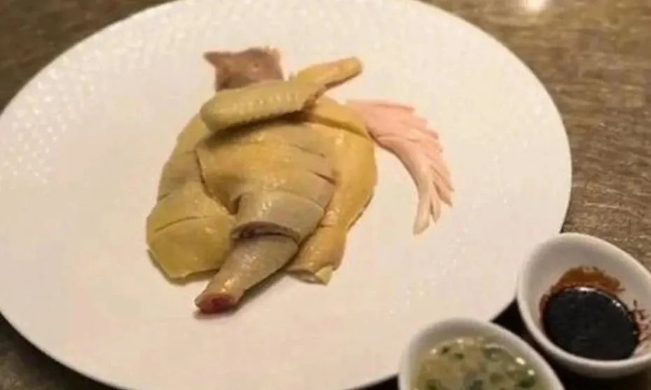 Thực khách tố nhà hàng ở Thượng Hải bán nửa con gà giá 1,7 triệu đồng