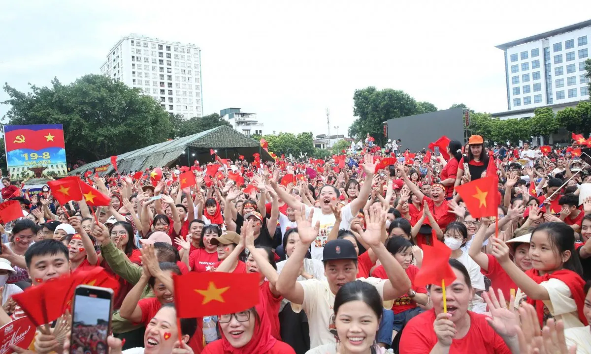 Thủ tướng yêu cầu tặng quà nhân dân dịp 2/9 đúng thời hạn