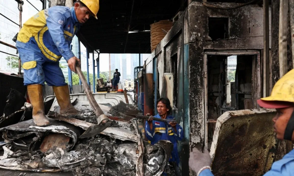 2025-08-31t090137z2069030890rc26igar5e68rtrmadp3indonesia-politics-protests-17566394838251857065450