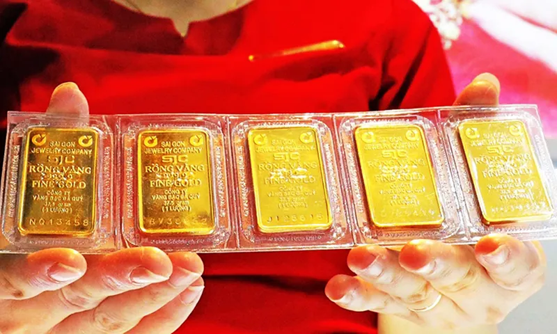 Giá vàng trong nước chiều nay 31 8 neo ở mức cao kỷ lục