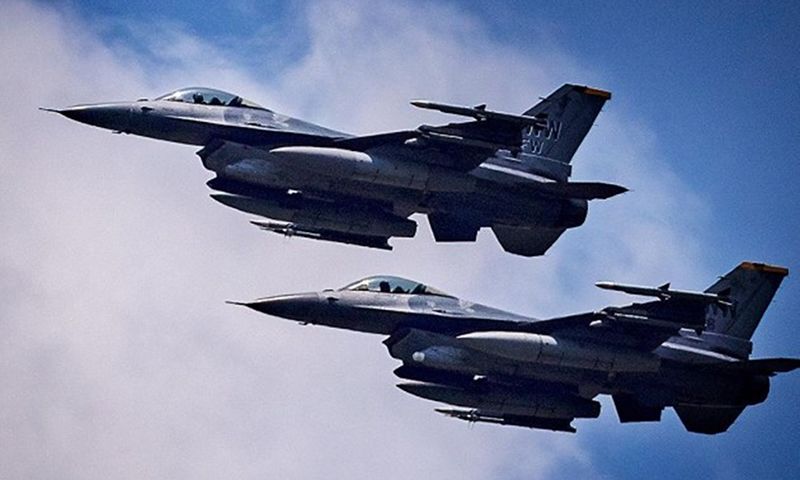 Ukraine dùng máy bay chiến đấu F-16 đẩy lùi các cuộc tấn công của Nga