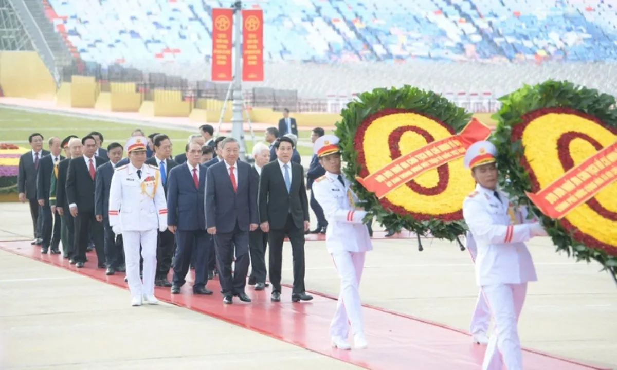 Lãnh đạo Đảng, Nhà nước vào Lăng viếng Chủ tịch Hồ Chí Minh dịp 2/9