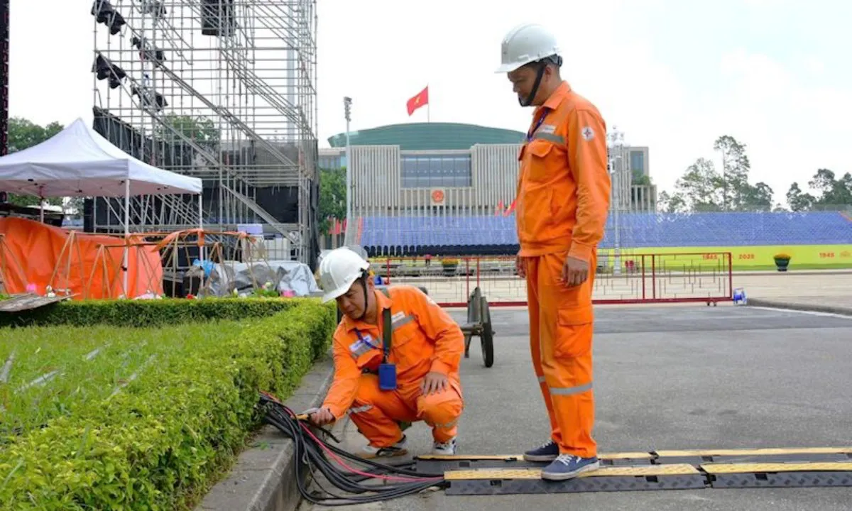 EVN đảm bảo điện tuyệt đối an toàn cho đại lễ 80 năm Quốc khánh 2/9