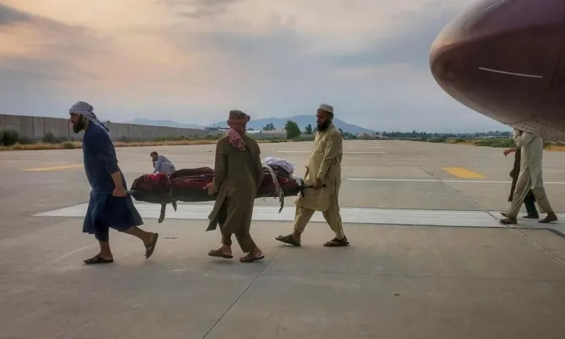 Thiet mang Afganistan