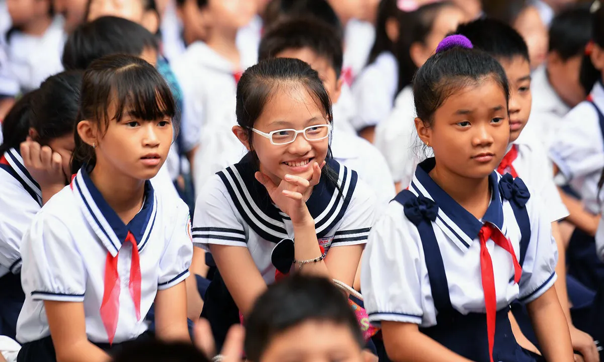 TPHCM công bố hướng dẫn chi tiết các khoản thu trong trường công lập
