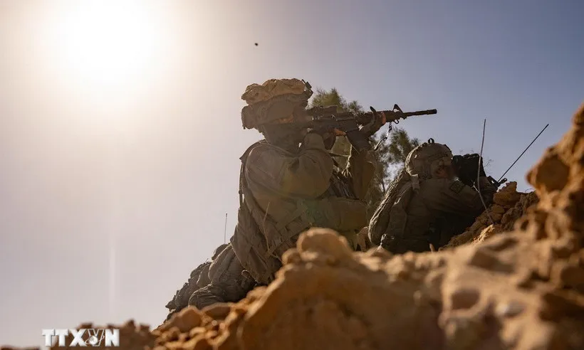 Israel tập trận quy mô lớn, chuẩn bị chiến dịch trên bộ tại Dải Gaza