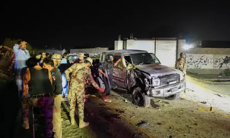 Đánh bom liều chết tại Pakistan, ít nhất 13 người thiệt mạng