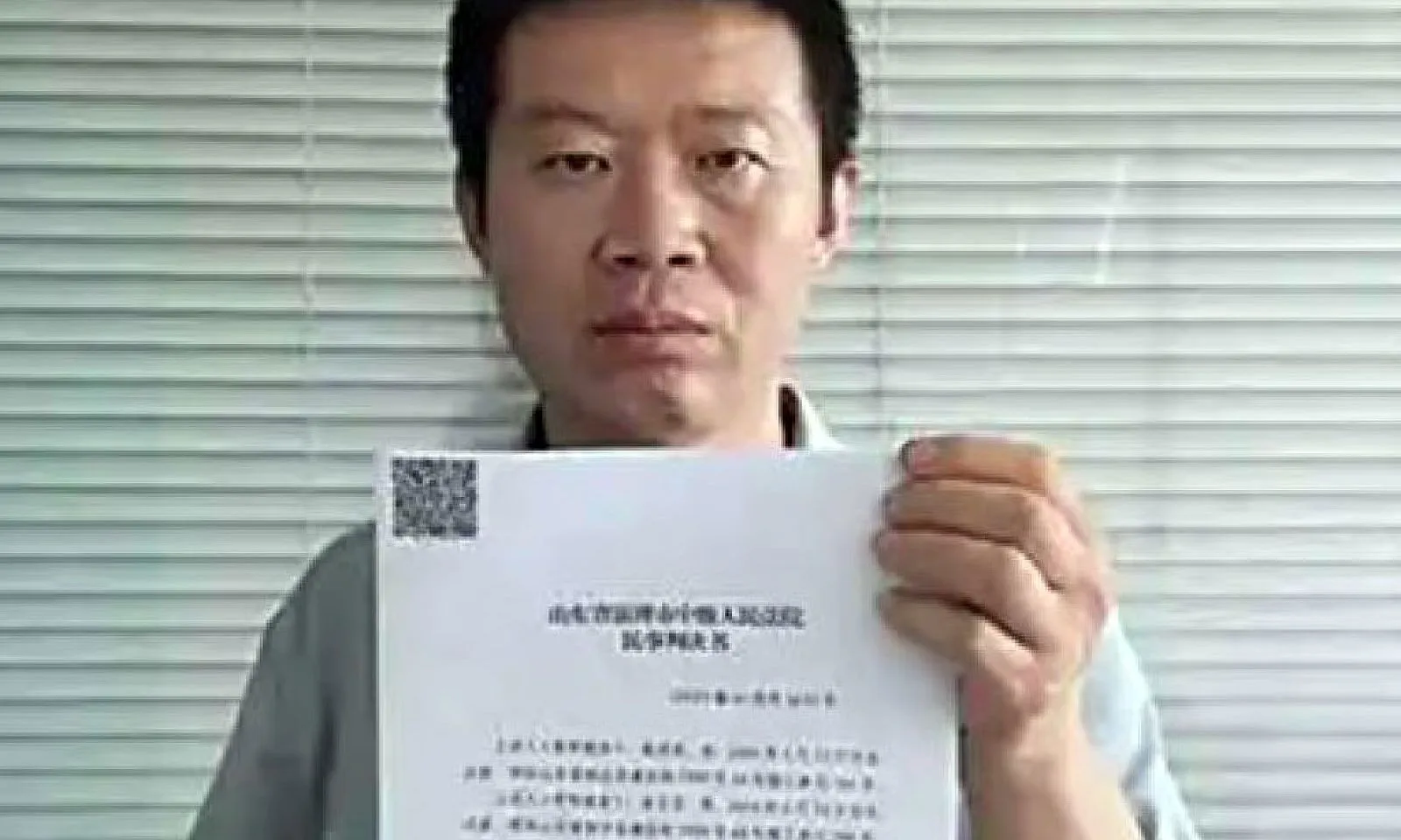 Kiện vợ cũ sau khi phát hiện hai con trai không cùng huyết thống