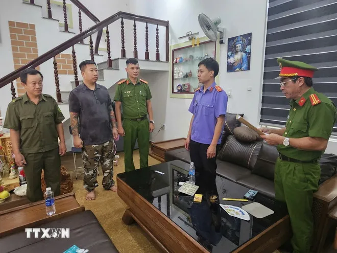 nhom-doi-tuong-ban-vo-kinh-o-to