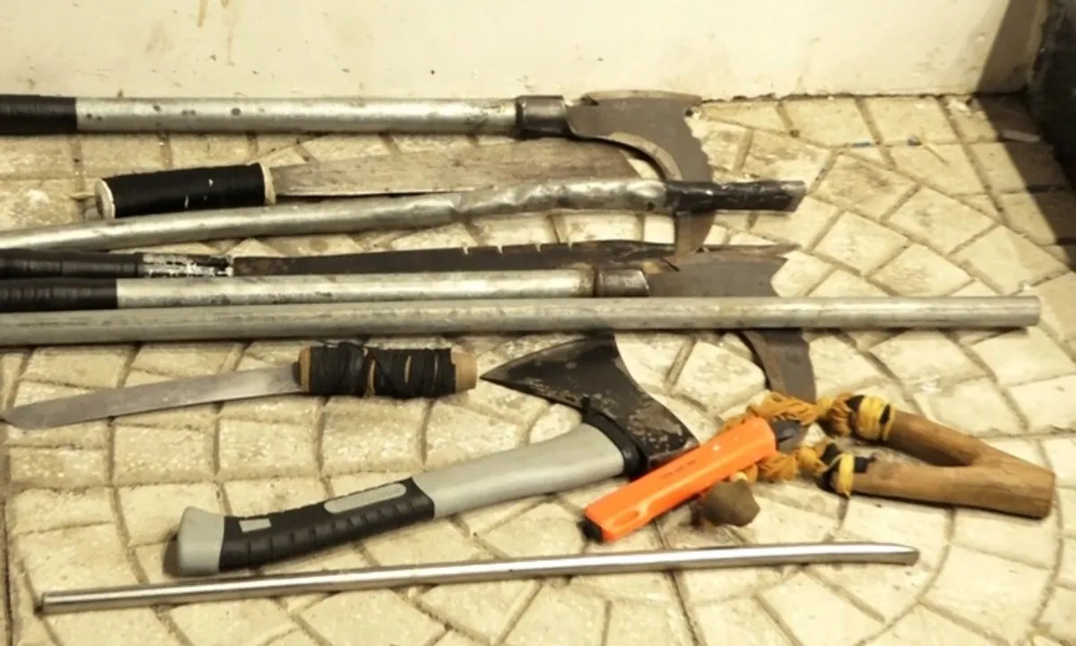 quang-ngai-sinh-vien-nguoi-nuoc-ngoai-tien-an-ra-tu-cong-an-canh-sat-hinh-su-nghi-pham-3-1756876996145233583995