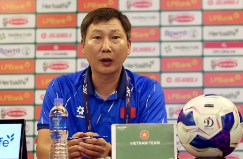 Thầy Kim cho biết đây là một quyết định khó khăn (Ảnh: VFF)