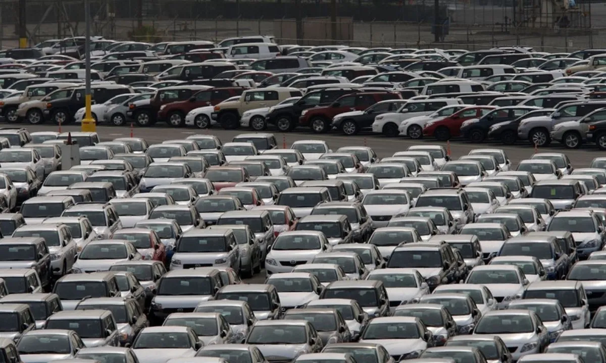 Ông Trump ký sắc lệnh giảm thuế ôtô với Nhật Bản