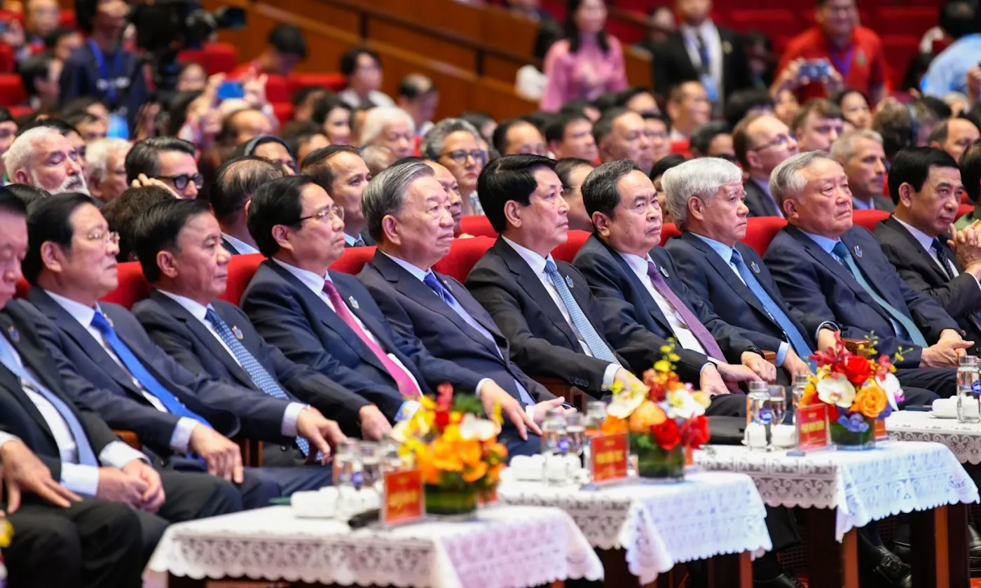 Tổng Bí thư Tô Lâm dự Lễ khai giảng năm học 2025 - 2026