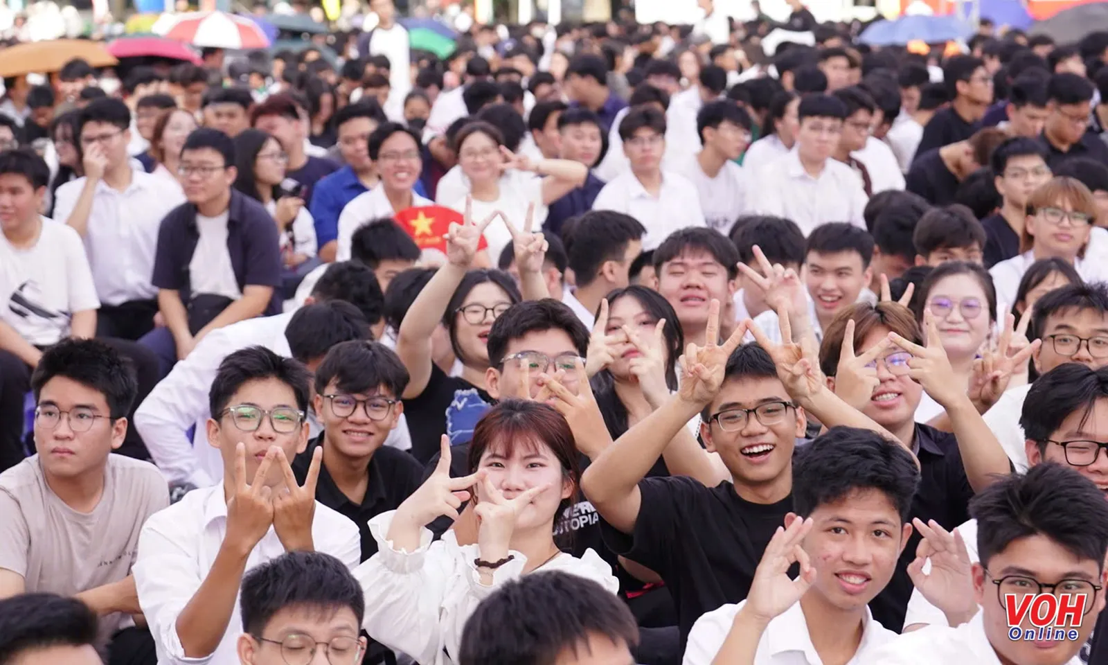 Sinh viên cần trang bị những kiến thức gì trong 4 năm đại học?