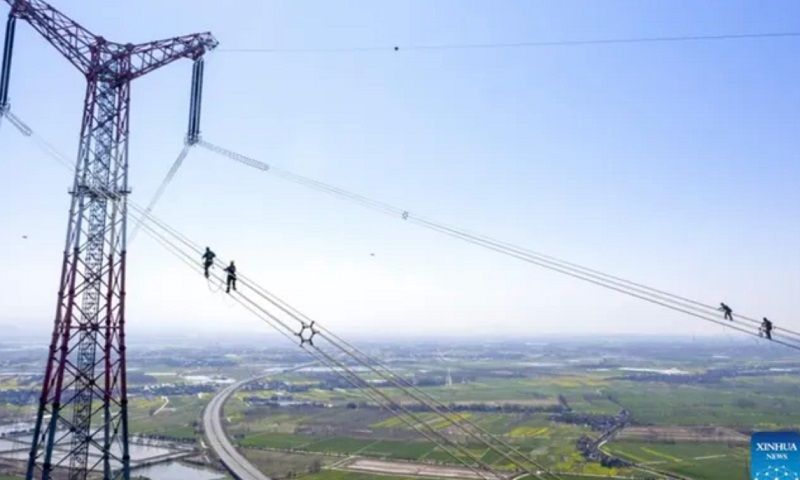 Trung Quốc áp thuế chống bán phá giá 78,2% với cáp quang Mỹ 