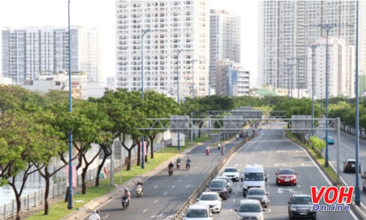 Doanh nghiệp bất động sản bật dậy mạnh mẽ, lợi nhuận dẫn đầu