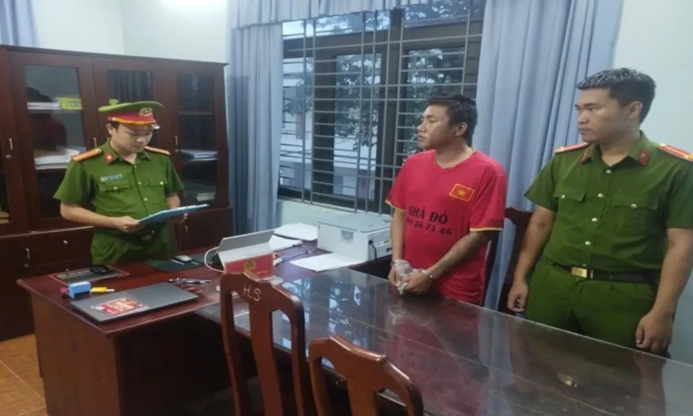 Dùng dao cướp xe Vision, đối tượng 9X bị bắt giữ