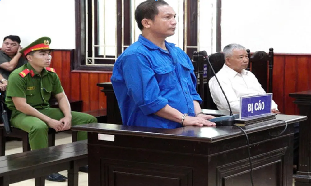 Gia Lai: 20 năm tù cho kẻ dùng búa truy sát nữ trung tá công an