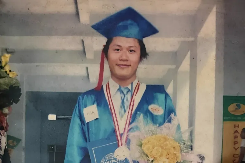 nguyen-van-chung-chiu-khan-gia-goi-bang-cu-nhung-goi-chu-thi-giay20250908-161126-01