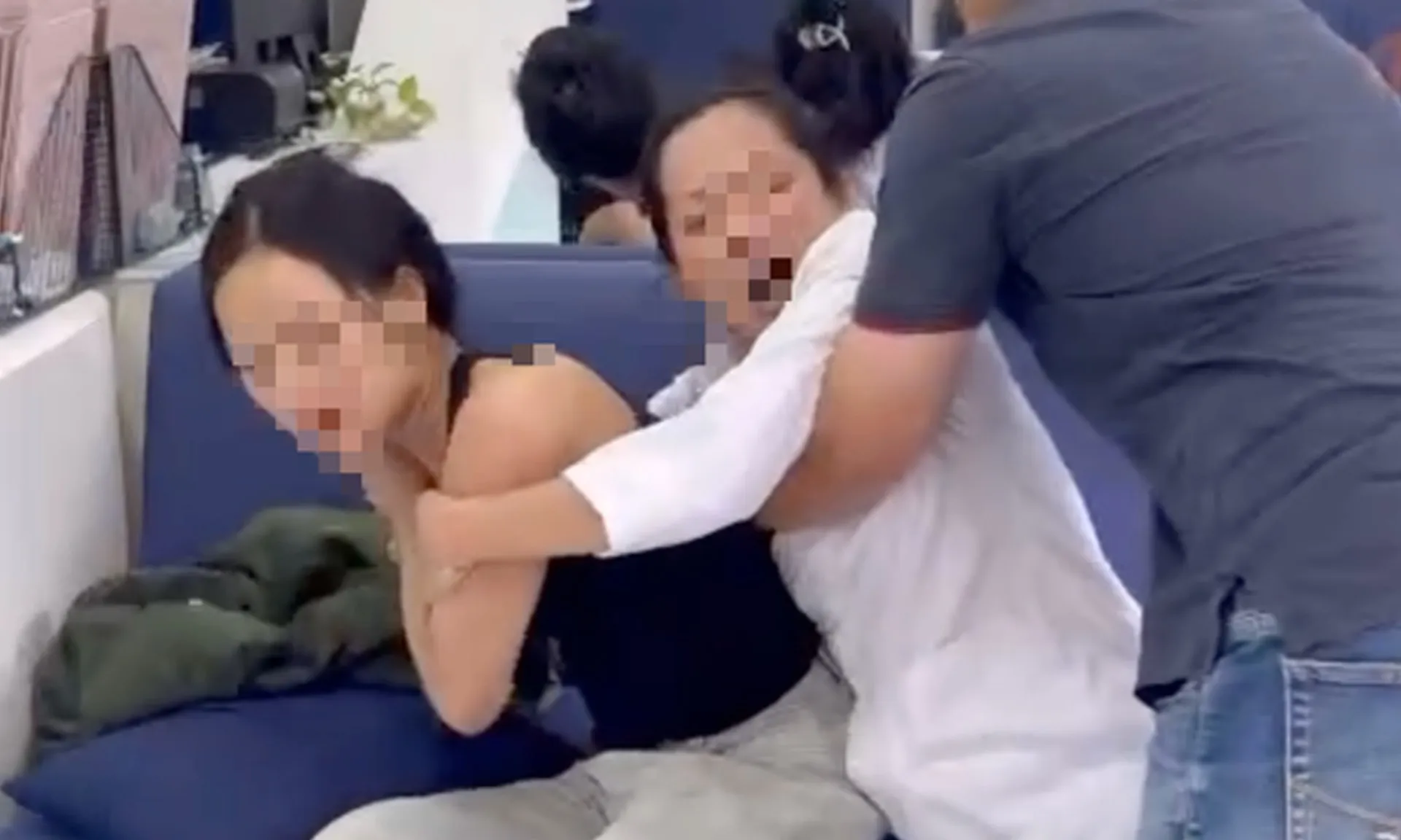 Bác sĩ nêu lý do hành hung bệnh nhân chỉnh nha tại phòng khám nha khoa