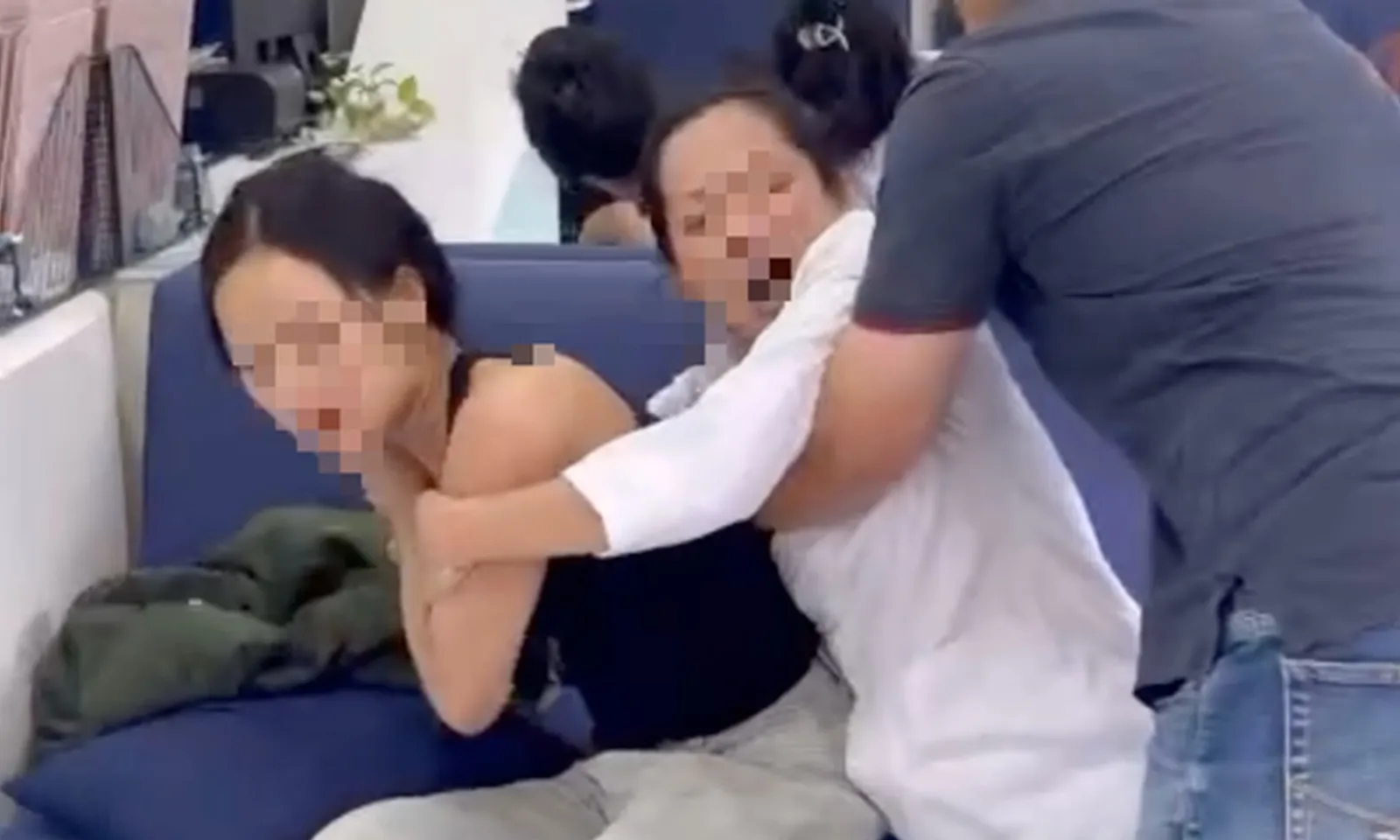 Bác sĩ nêu lý do hành hung bệnh nhân chỉnh nha tại phòng khám nha khoa