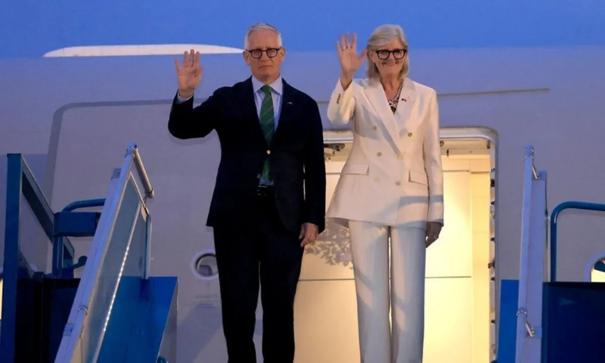 Toàn quyền Australia và Phu quân bắt đầu thăm cấp Nhà nước Việt Nam