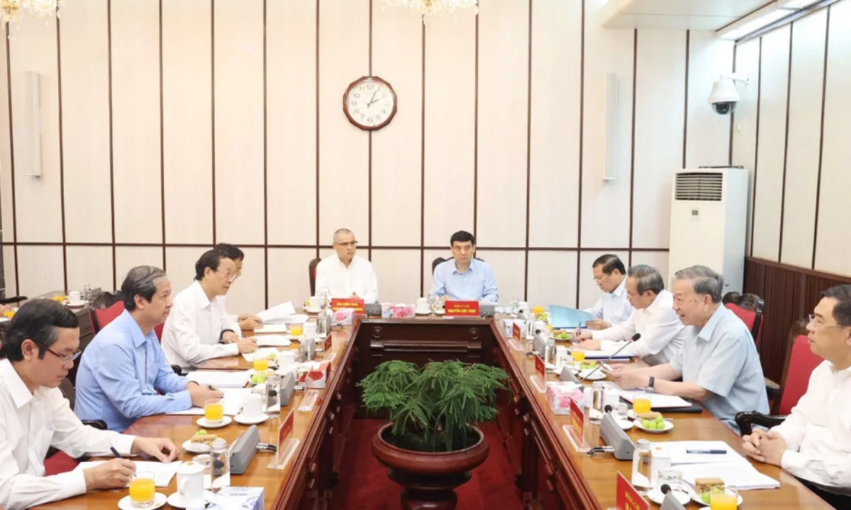 tong-bi-thu-to-lam-chu-tri-cuoc-hop-ve-tinh-hinh-trien-khai-thuc-hien-nghi-quyet-cua-bo-chinh-tri-ve-dot-pha-phat-trien-giao-duc-va-dao-tao-8265361-2