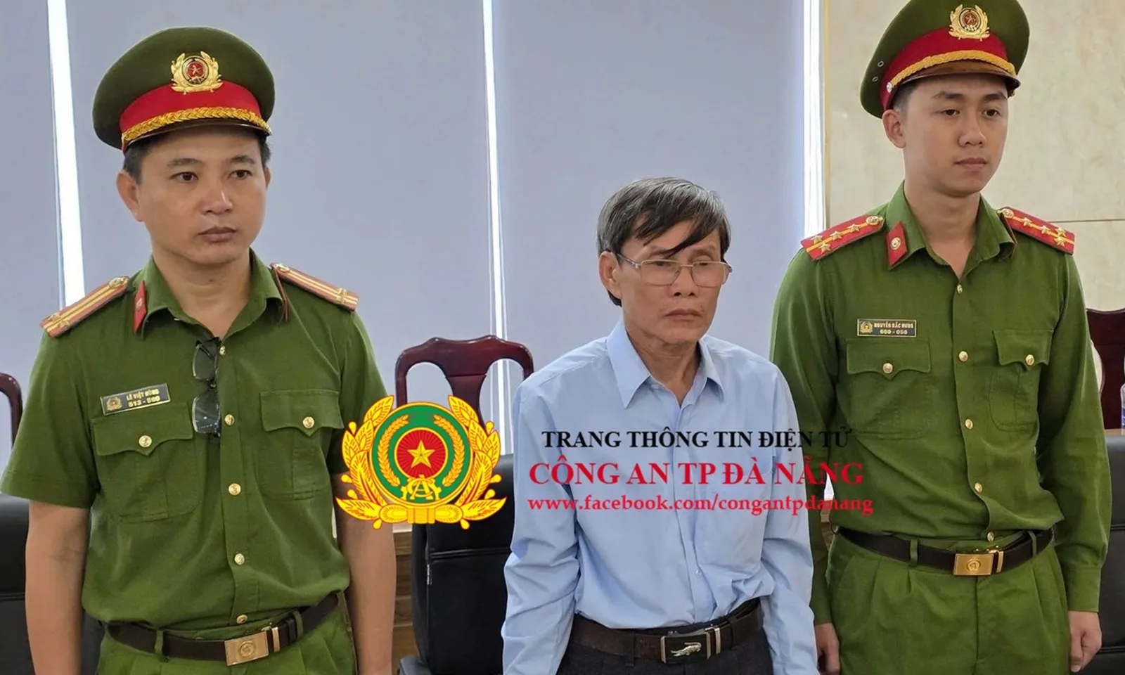 Khởi tố cựu cán bộ sửa chữa, cắt dán, làm sai nội dung phôi giấy chứng nhận quyền sử dụng đất