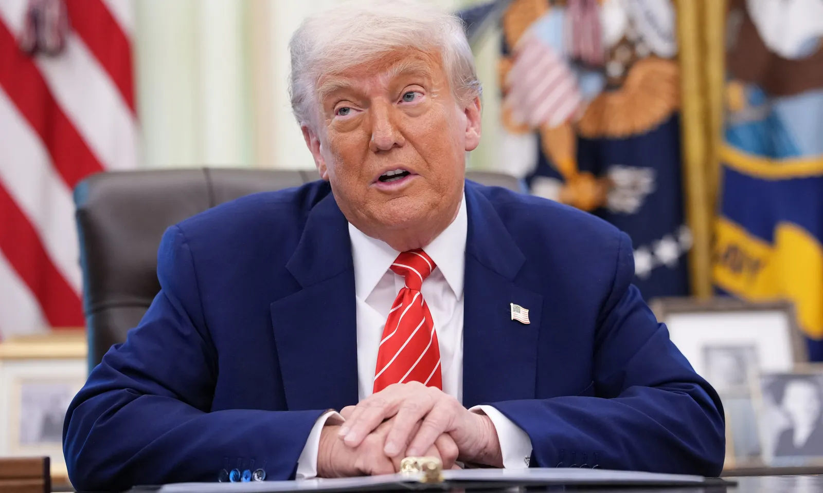 Tỷ lệ ủng hộ Tổng thống Trump đạt 42%, xử lý nhập cư và tội phạm được đánh giá cao