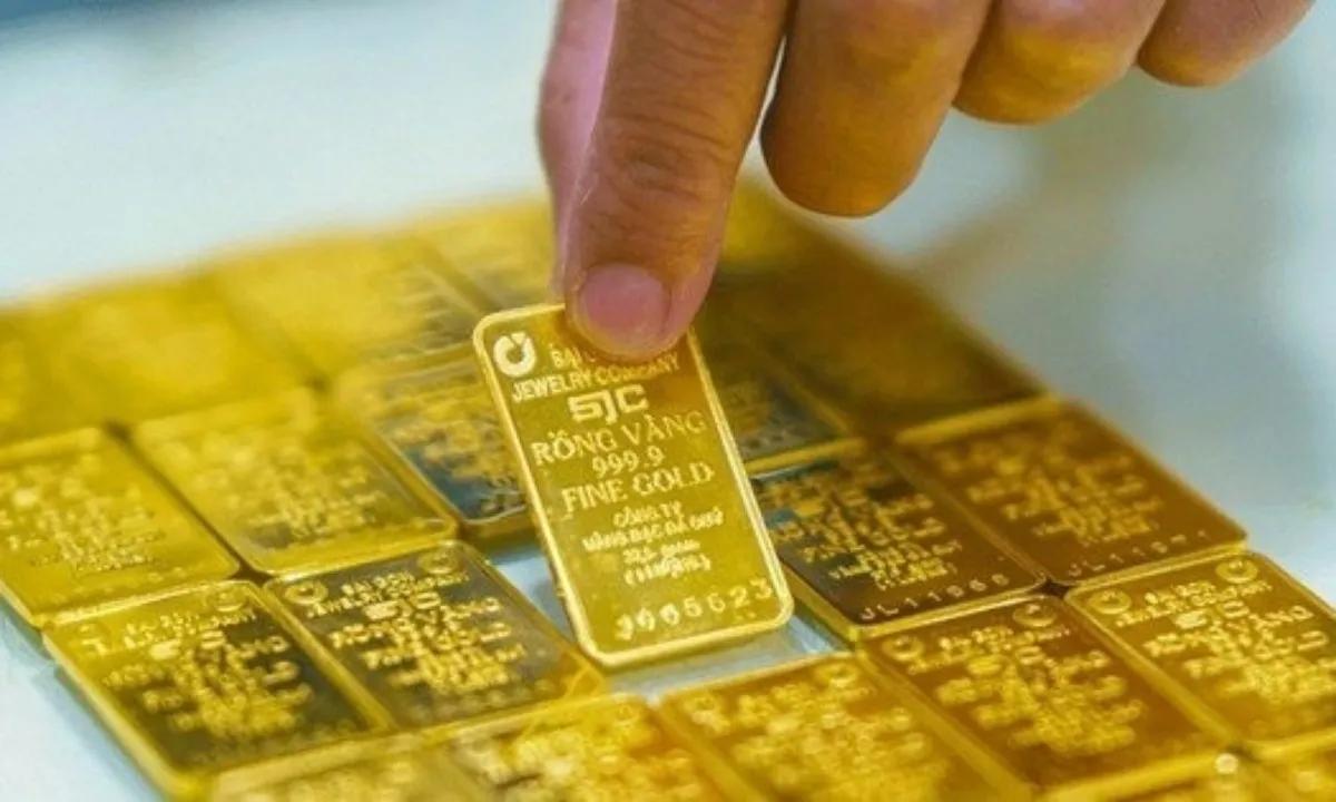 Giá vàng SJC quay đầu giảm mạnh
