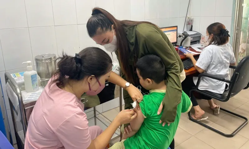 Cảnh báo nguy cơ bùng phát bệnh truyền nhiễm mùa tựu trường