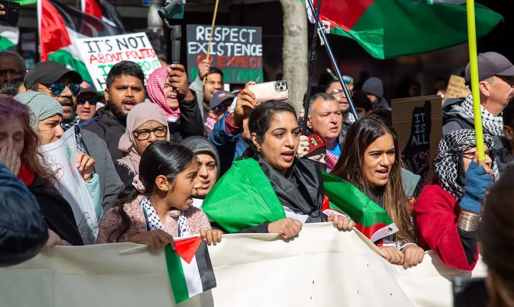 Hàng chục ngàn người tuần hành ủng hộ Palestine tại thành phố lớn nhất New Zealand