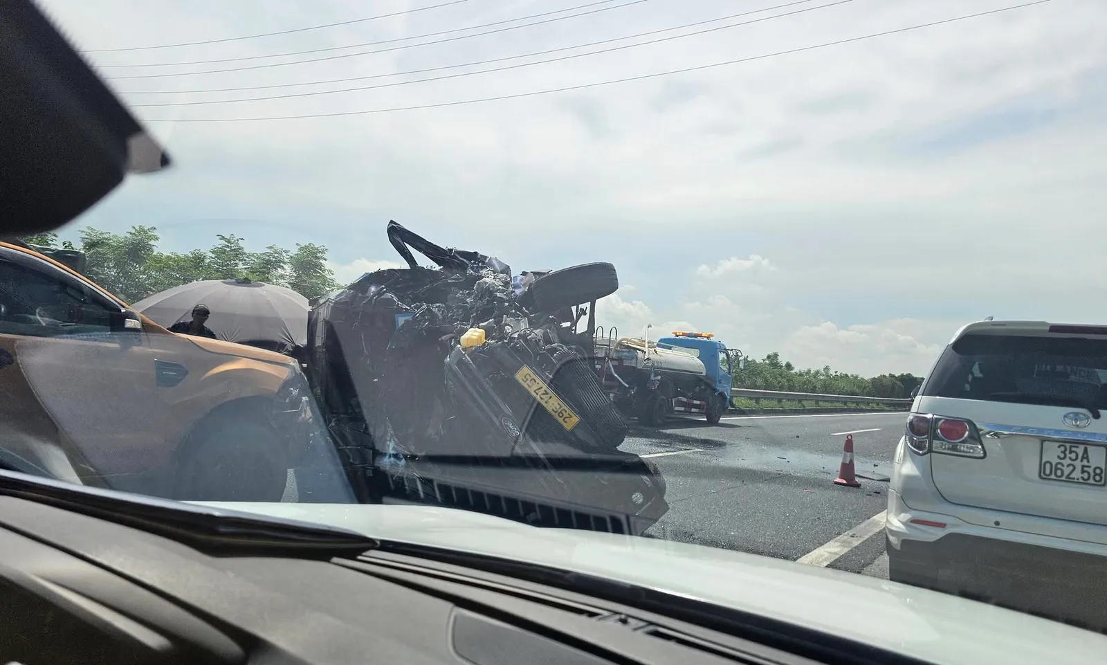 Tai nạn liên hoàn trên cao tốc Cầu Giẽ – Ninh Bình, ít nhất 7 người bị thương