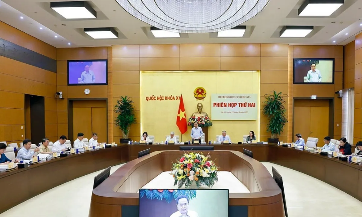 chu-tich-quoc-hoi-chu-tri-phien-hop-thu-hai-hoi-dong-bau-cu-quoc-gia-15-3