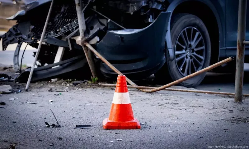 Lâm Đồng: Xe tải lật trên Quốc lộ, 3 người gặp nạn, 1 người tử vong 