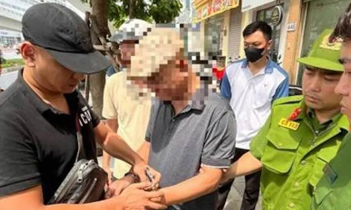 z70062615164855e9b70788912fb10ce9c40f4b2e7c43d-17577309960872015816350