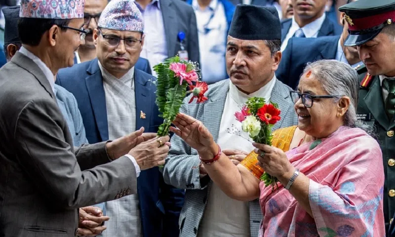 Nepal công bố nội các lâm thời: Bước đi khôi phục trật tự và ổn định