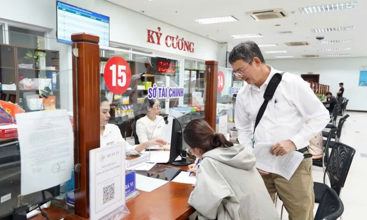 Chính phủ thống nhất thông qua dự án Luật Viên chức sửa đổi