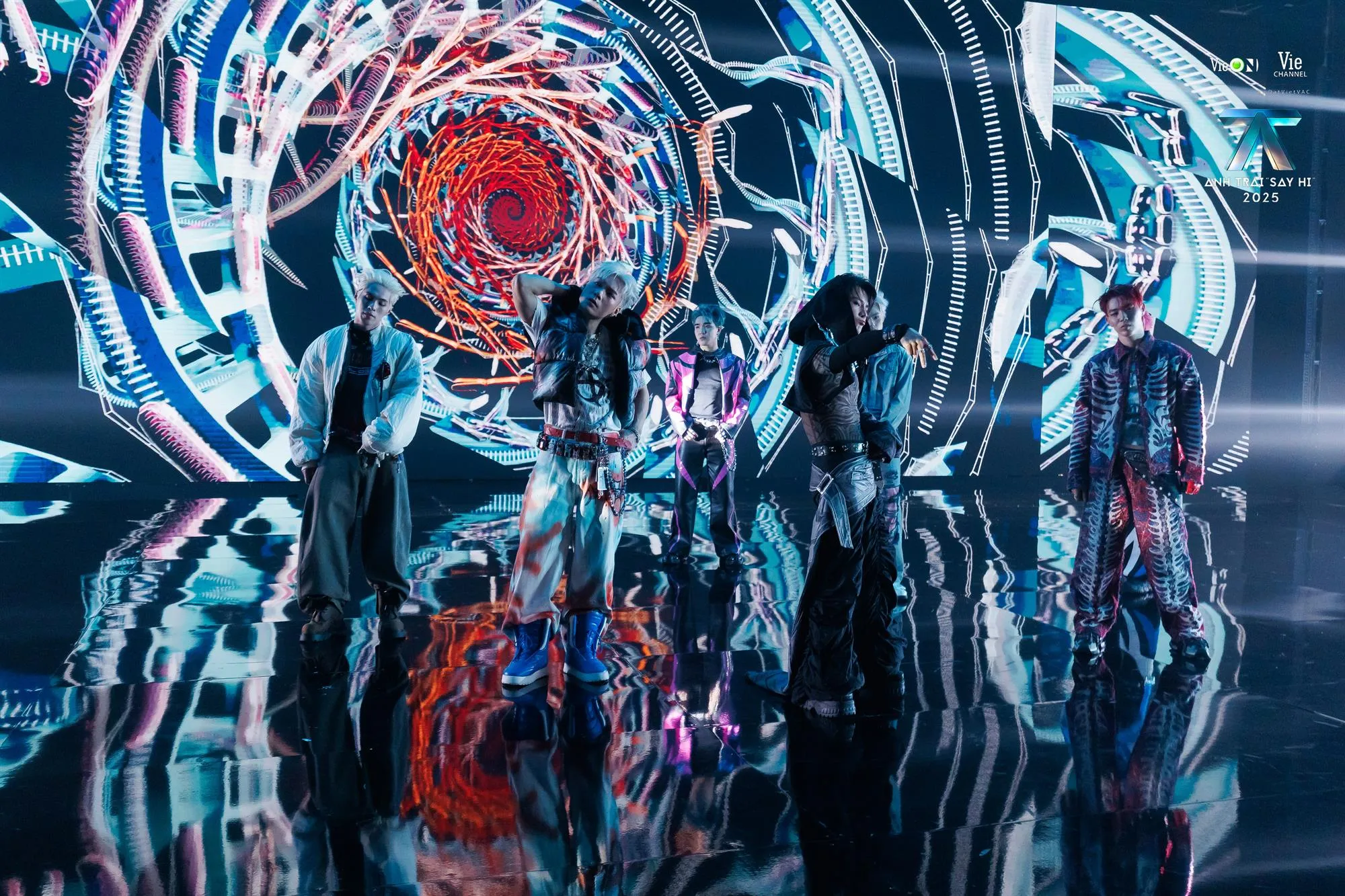 MV Theme Song (7)