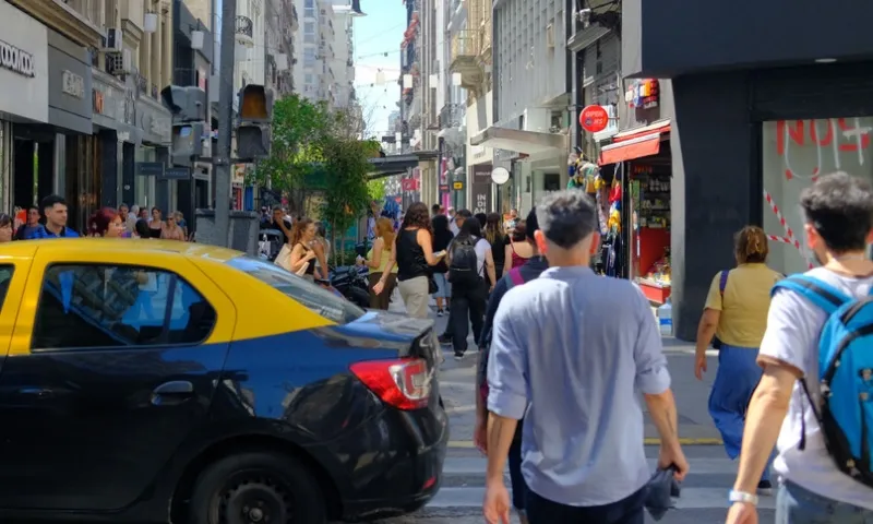 Argentina biểu tình phản đối chính sách thắt lưng buộc bụng