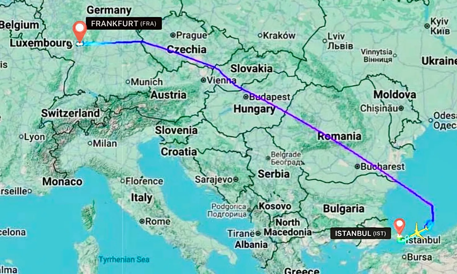 Máy bay Vietnam Airlines hạ cánh khẩn cấp xuống Istanbul để cấp cứu hành khách gặp vấn đề sức khỏe