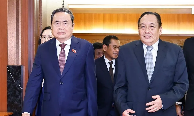 Chủ tịch Quốc hội Trần Thanh Mẫn hội đàm với Chủ tịch Thượng viện Malaysia