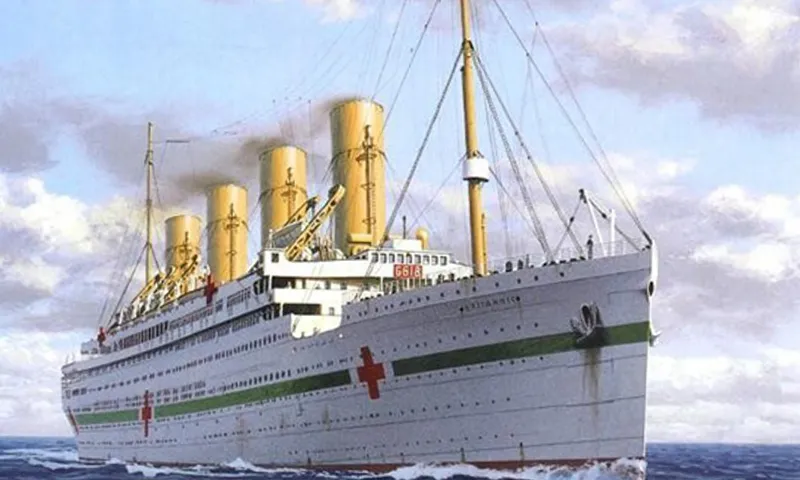 Britannic được trưng dụng làm tàu bệnh viện (HMHS – His Majesty’s Hospital Ship) để vận chuyển thương binh