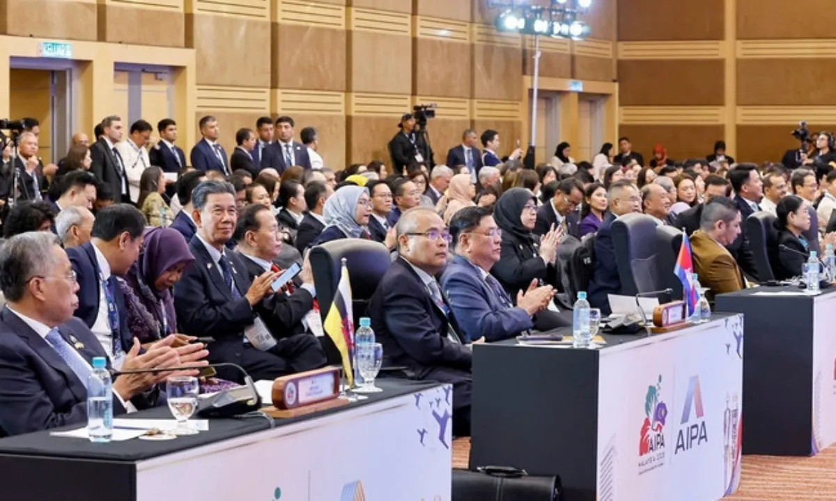 chu-tich-quoc-hoi-tran-thanh-man-phien-toan-the-thu-nhat-aipa-46-5