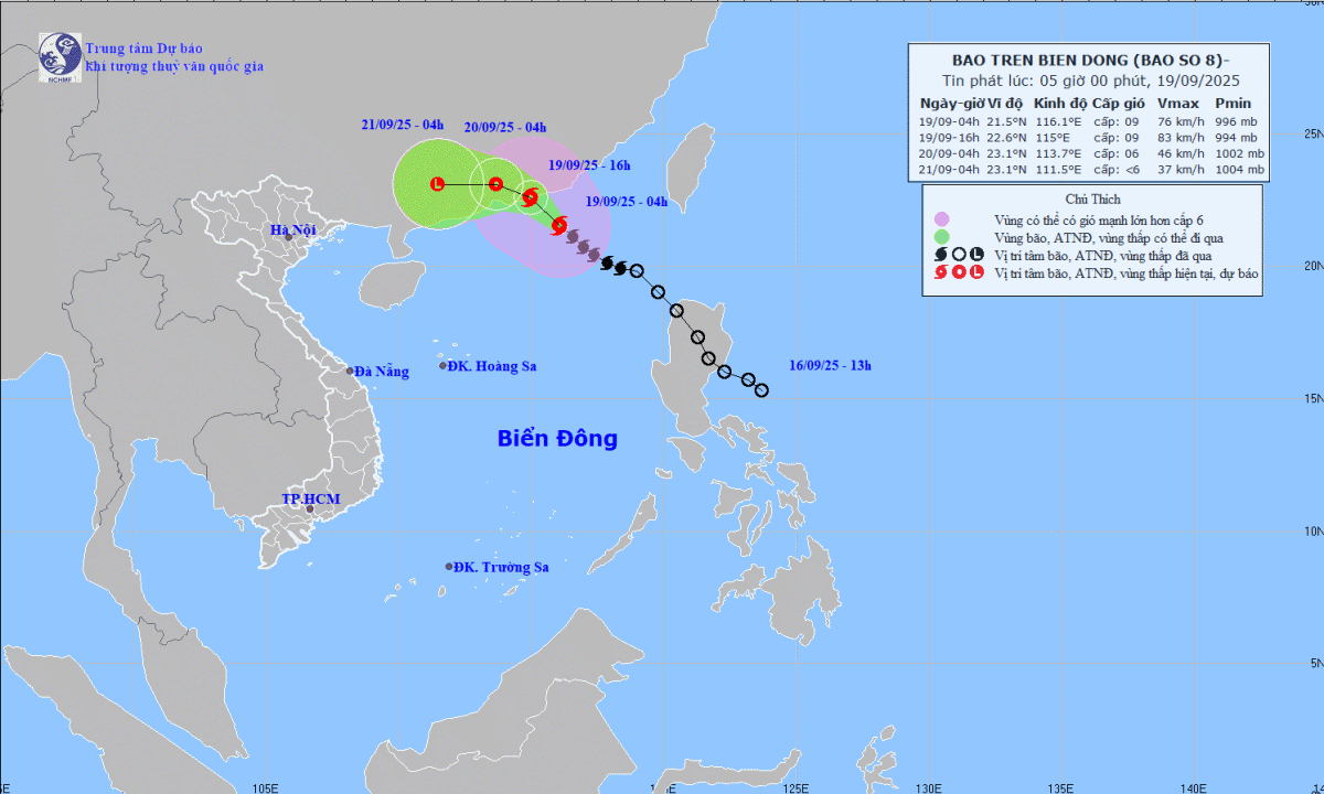 Bão số 8 ít ảnh hưởng Việt Nam nhưng bão số 9 sắp vào Biển Đông