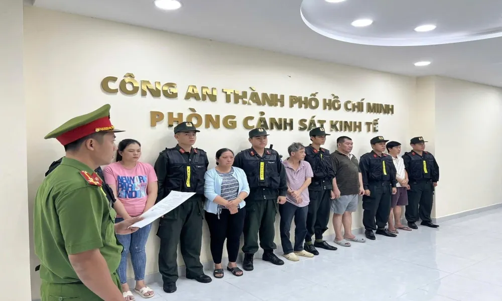 Khởi tố vụ buôn lậu container hàng hóa từ Trung Quốc