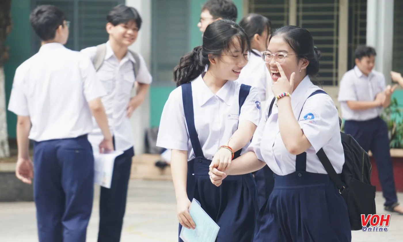 TPHCM thí điểm “giờ ra chơi không điện thoại”