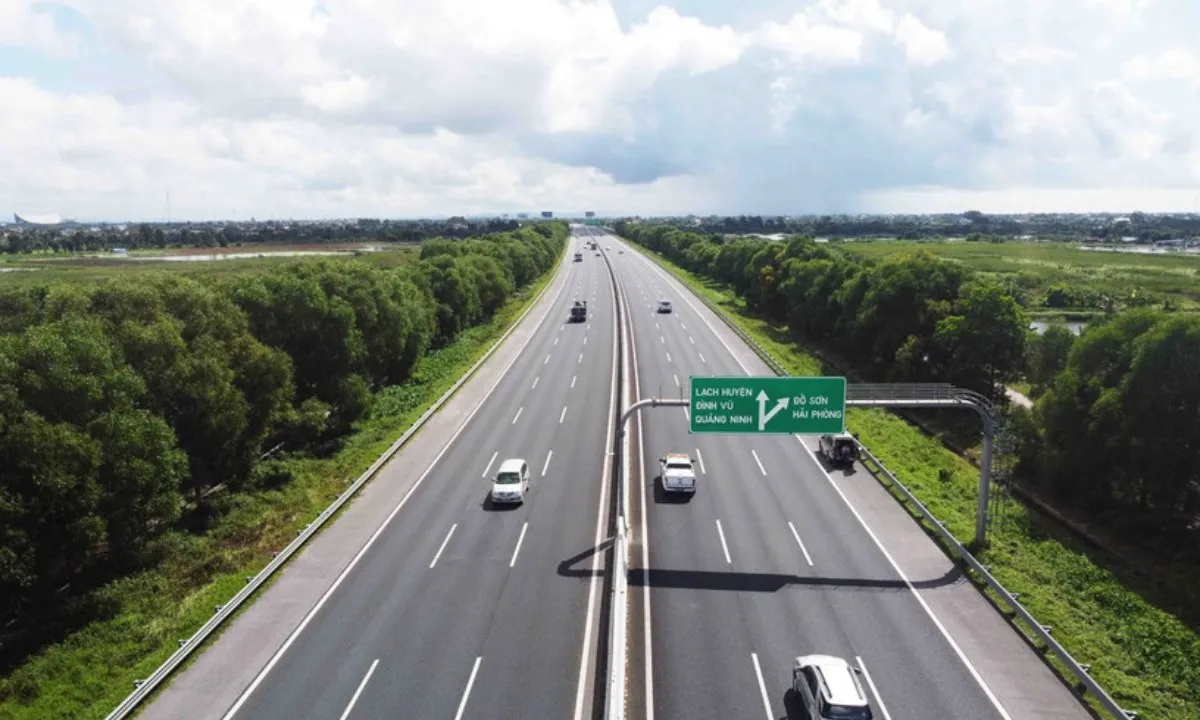 Đề xuất nâng tốc độ tối thiểu lên 80km/h làn 1 trên 8 tuyến cao tốc