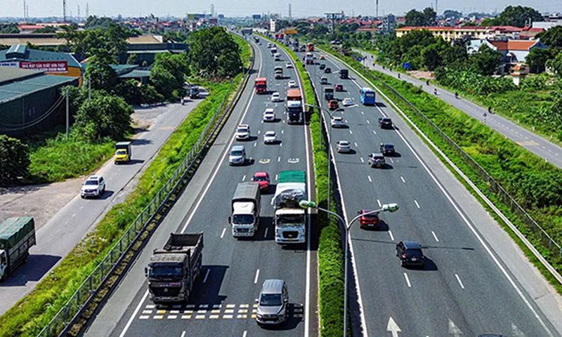 Cục CSGT vừa có đề nghị về việc phân làn, phân luồng, thay đổi tốc độ phương tiện trên 8 đoạn tuyến cao tốc