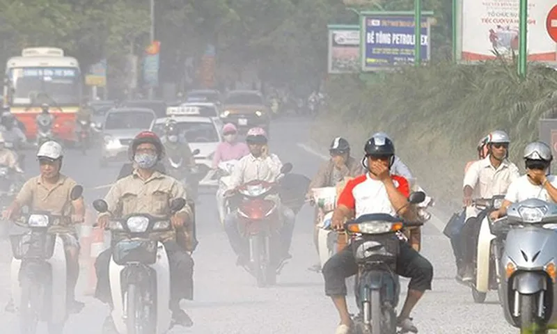 Cục Môi trường đang tham mưu áp dụng lộ trình kiểm soát khí thải xe ô tô và xe mô tô, xe gắn máy